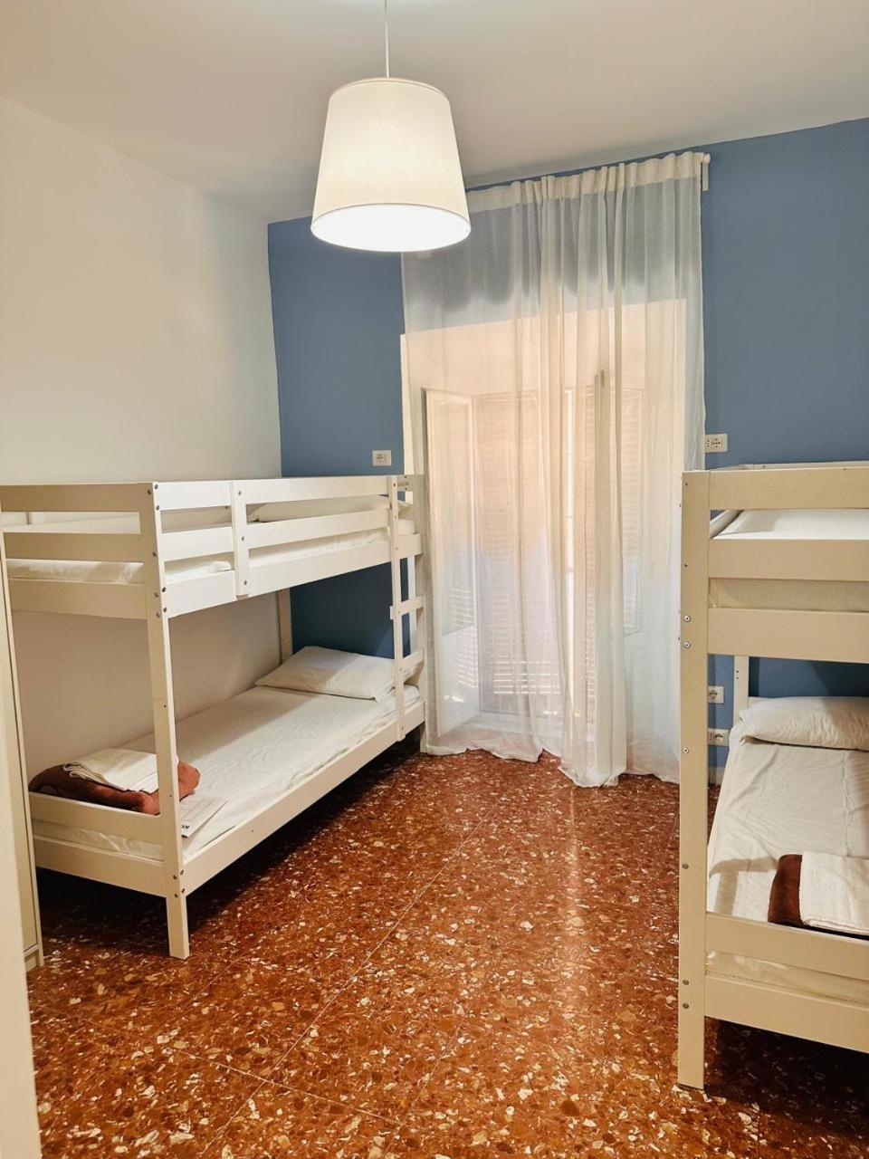 Baraka 24 Hostel Rome Bagian luar foto