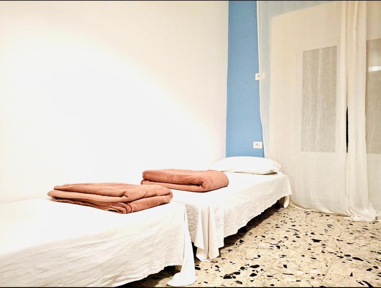 Baraka 24 Hostel Rome Bagian luar foto